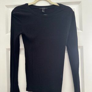 Long sleeve black ribbed shirt